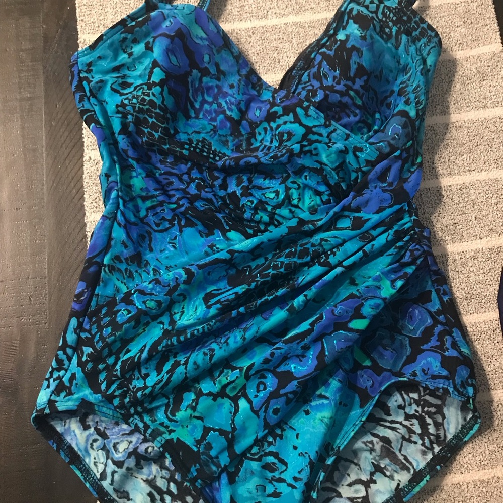 Miracle suit